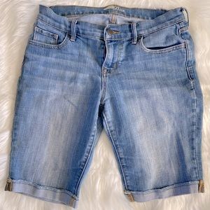 old navy jean shorts womens Size 2 diva bermuda rolled cuff light denim